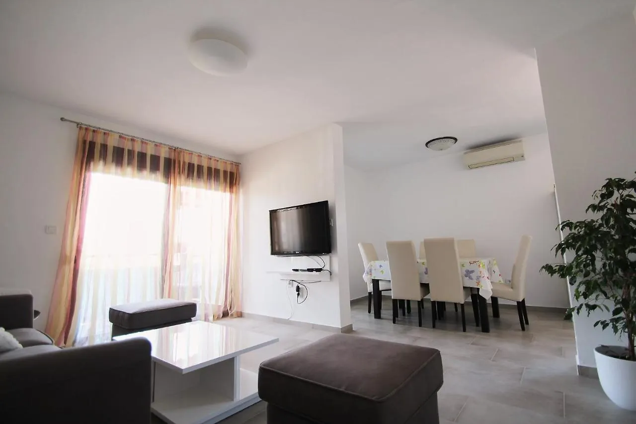 Sun & Fun Apartment Fazana